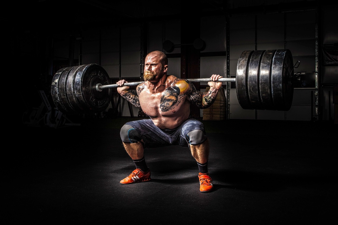 Beim Goblet Squat hältst du die